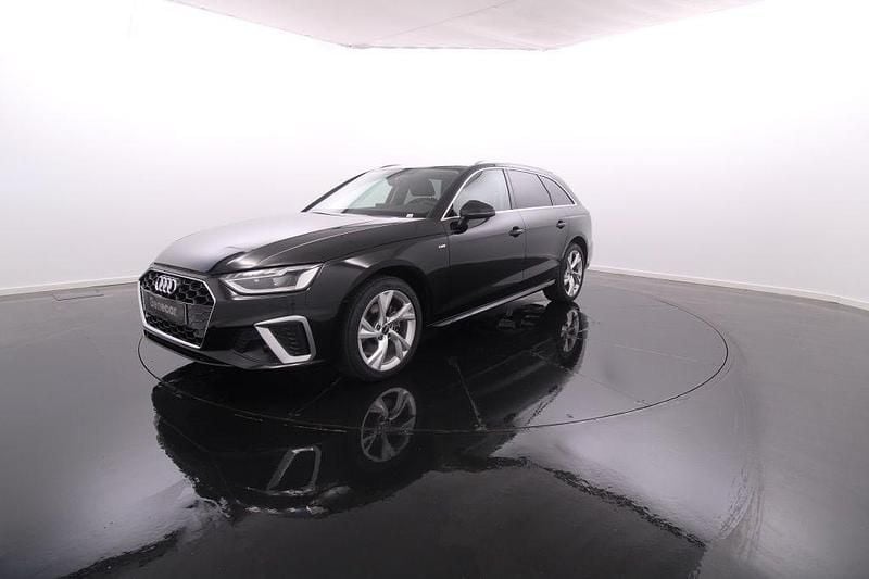 Preto Usado 2023 Audi A4 Carrinha | € 42.900 - Imagem 1/4