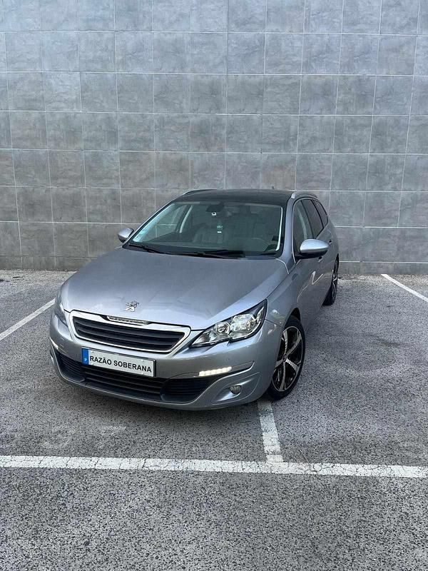 Cinza Usado 2015 Peugeot 308 Allure Carrinha | € 8.990 (Bom preço) - Imagem 1/4