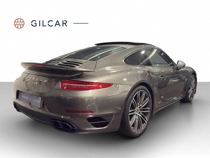 Cinza Usado 2014 Porsche 911 Turbo S Coupé | € 149.900 - Imagem 1/4