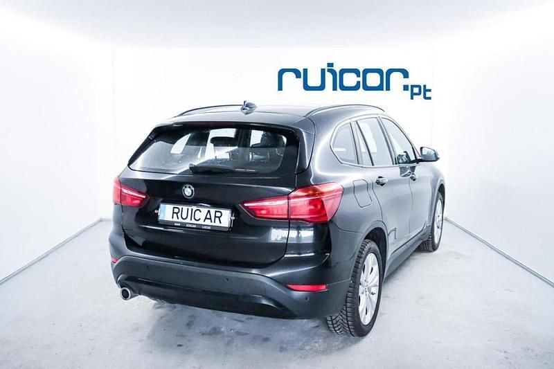 Usado BMW X1 116 HP (85 kW) 2022 Preto SUV