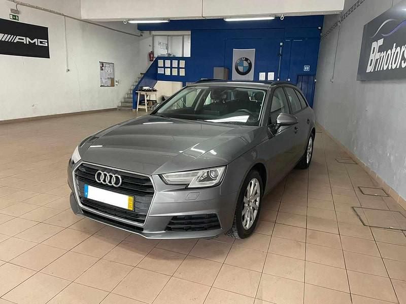 Usado Audi A4 S-Line 150 HP (110 kW) 2016 Cinza Carrinha