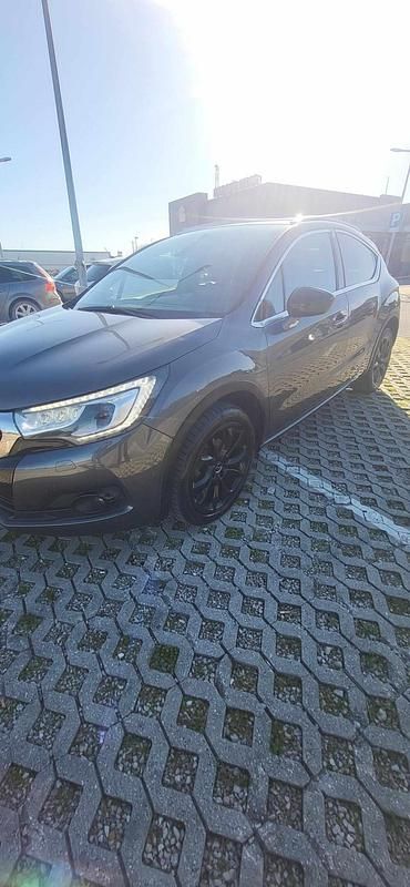 Usado DS Automobiles DS4 120 HP (88 kW) 2016 Cinzento Citadino