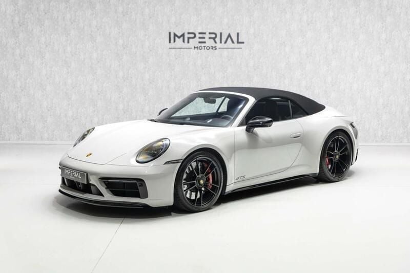 Cinzento Usado 2023 Porsche 992 | € 184.950 (Preço justo) - Imagem 1/4