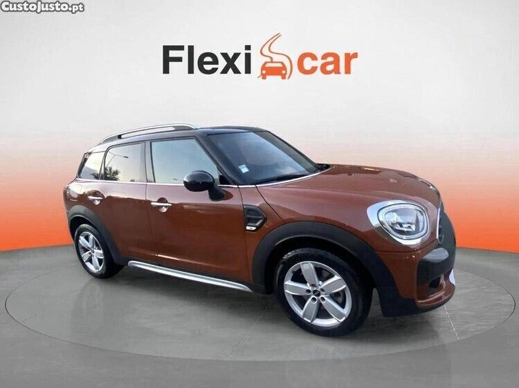 Vermelho Usado 2017 Mini Cooper D Countryman SUV | € 18.980 - Imagem 1/1