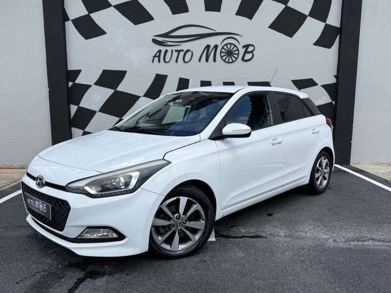 Branco Usado 2017 Hyundai i20 | € 11.489 (Preço justo) - Imagem 1/4