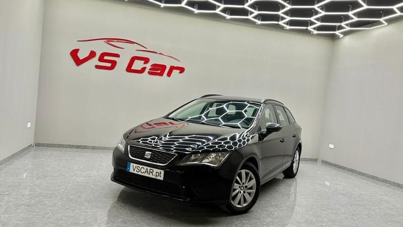 Usado Seat Leon ST 110 HP (80 kW) 2016 Preto Carrinha