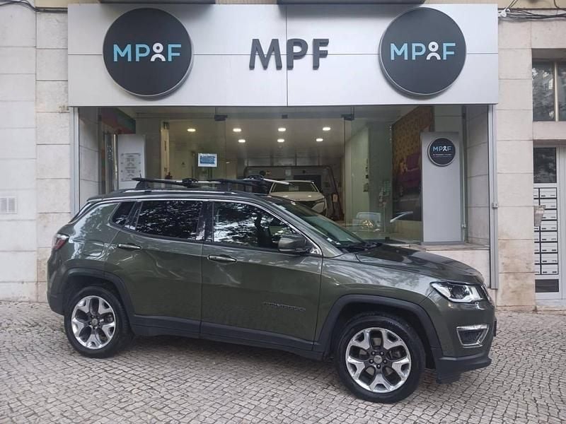 Usado Jeep Compass 120 HP (88 kW) 2018 Verde SUV