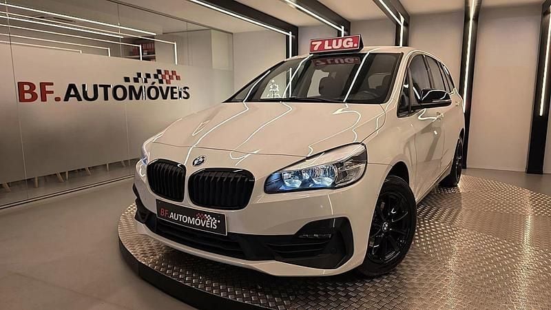 Branco Usado 2018 BMW 216 Gran Tourer Advantage Monovolume | € 15.900 (Bom preço) - Imagem 1/4
