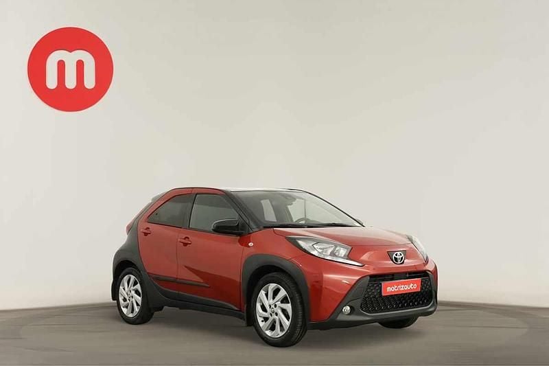 Outra Usado 2022 Toyota Aygo X-play Citadino | € 16.499 (Bom preço) - Imagem 1/4