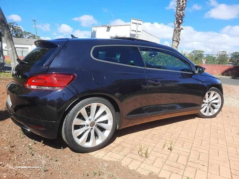 Preto Usado 2009 VW Scirocco Coupé | € 9.980 (Preço justo) - Imagem 1/4