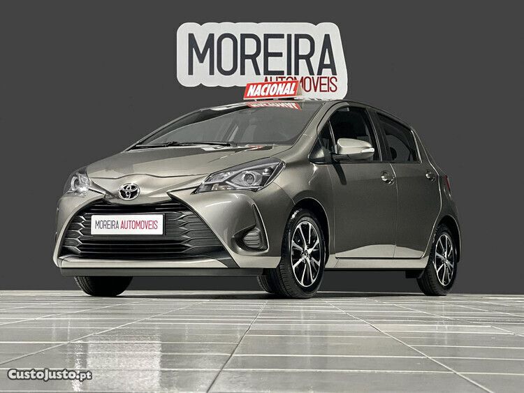 Cinza Usado 2020 Toyota Yaris | € 14.999 (Preço justo) - Imagem 1/1