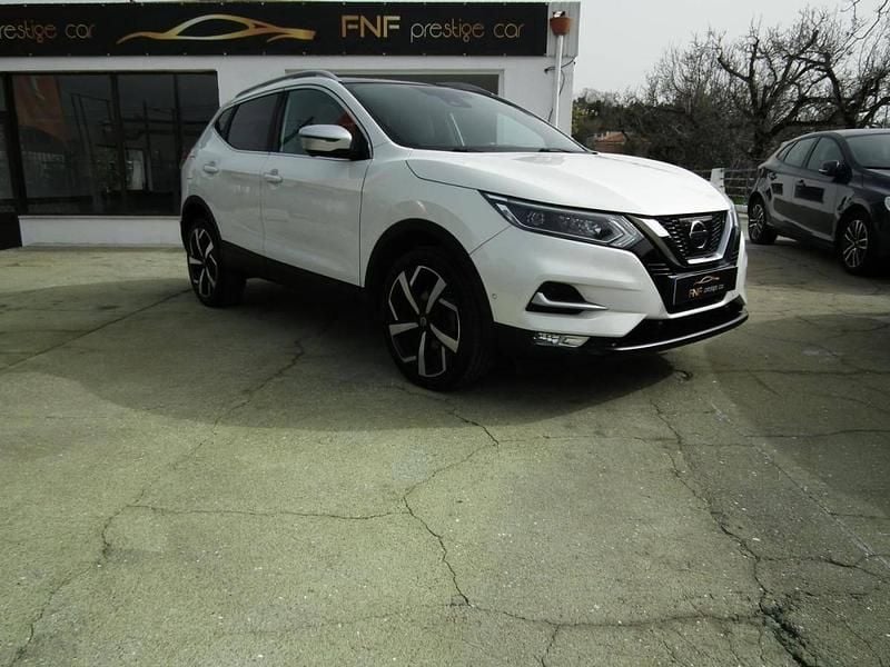 Usado Nissan Qashqai 130 HP (95 kW) 2018 Branco SUV