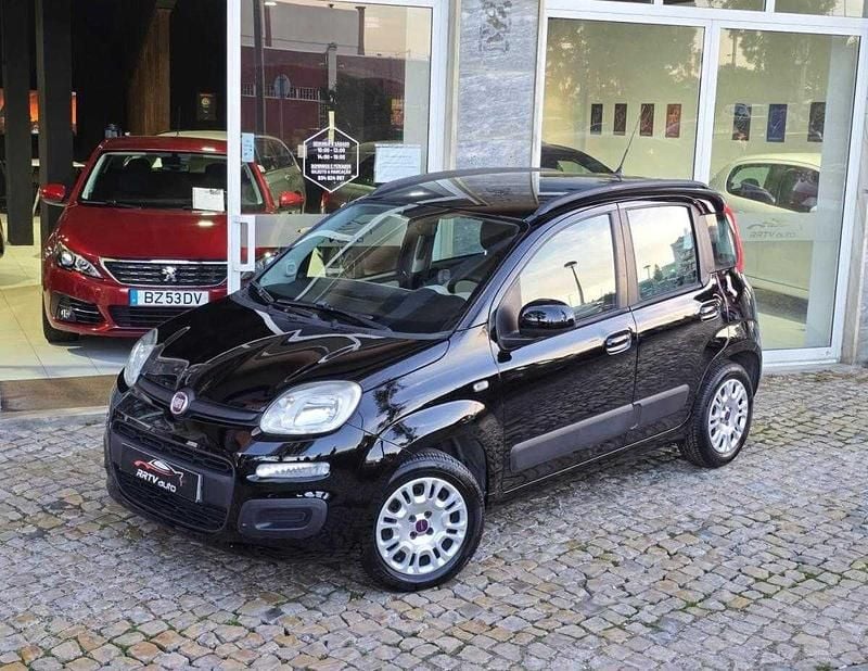 Preto Usado 2015 Fiat Panda Citadino | € 6.950 (Preço justo) - Imagem 1/4