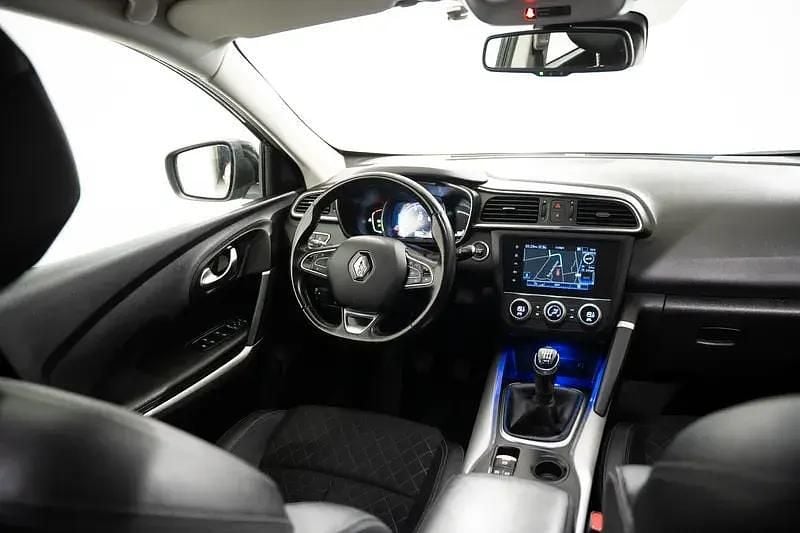 Usado Renault Kadjar Intens 140 HP (102 kW) 2022 Preto SUV