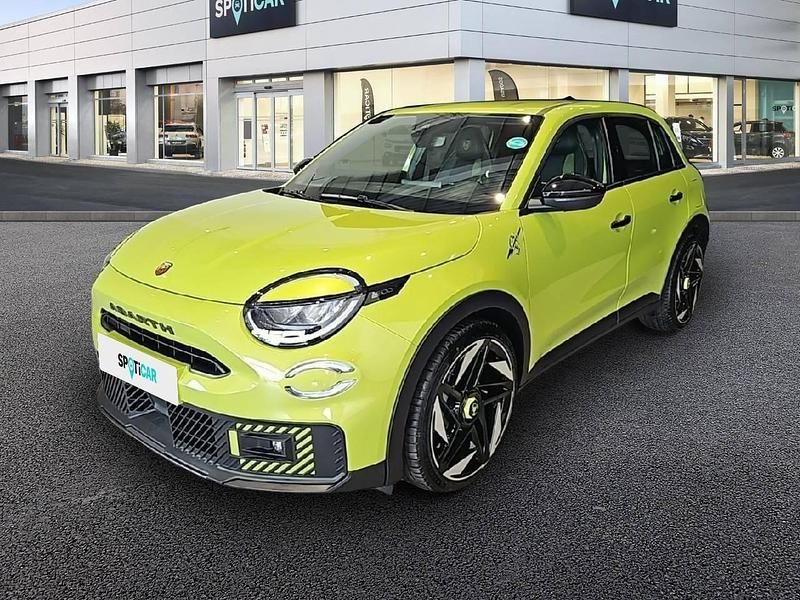 Amarelo Novo 2025 Abarth 600 Turismo SUV | € 45.600 - Imagem 1/4