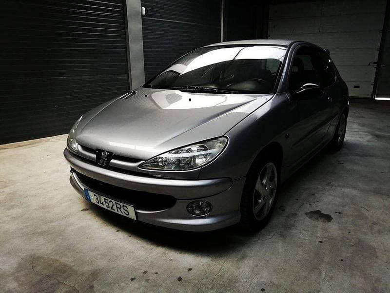Usado 2001 Peugeot 206 GTi | € 3.500 (Preço justo) - Imagem 1/4