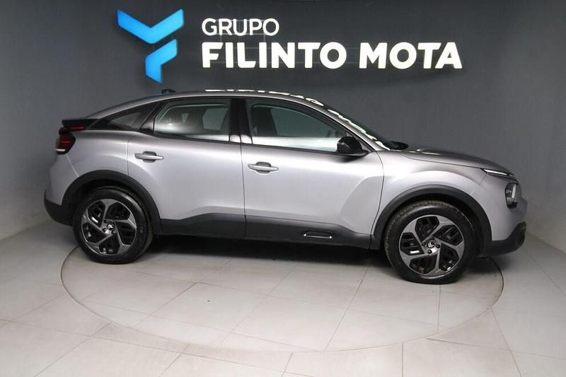 Cinza Usado 2024 Citroën C4 PureTech | € 18.990 (Bom preço) - Imagem 1/4