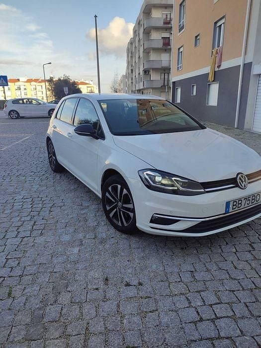 Usado 2019 VW Golf VII Sedan | € 14.950 (Preço justo) - Imagem 1/4
