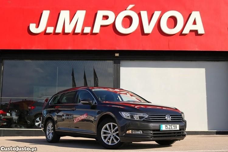 Usado VW Passat Business 150 HP (110 kW) 2019 Cinza Carrinha