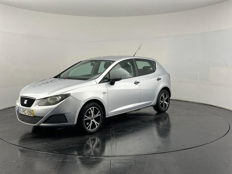 Usado Seat Ibiza Style 75 HP (55 kW) 2011 Cinzento