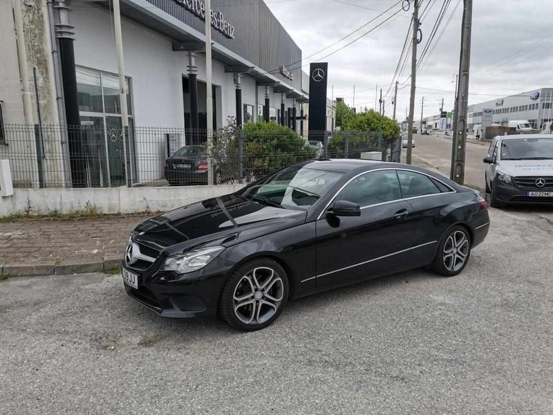 Preto Usado 2014 Mercedes E220 Coupé | € 22.800 (Preço elevado) - Imagem 1/4