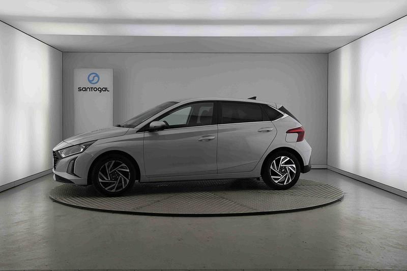 Usado Hyundai i20 Comfort 84 HP (61 kW) 2024 Cinzento Citadino