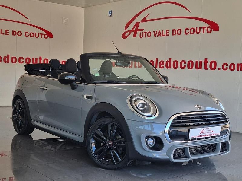 Cinza Usado 2021 Mini John Cooper Works Countryman SUV | € 22.990 - Imagem 1/4
