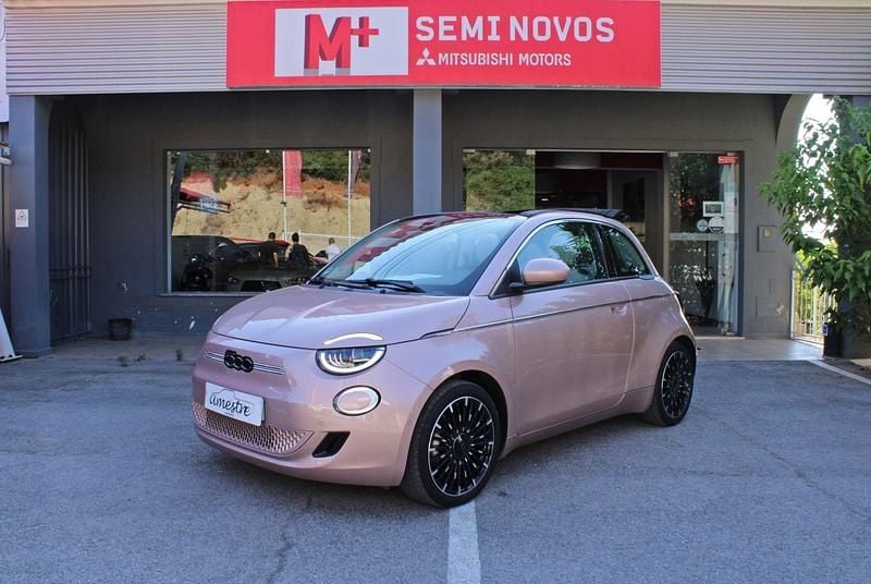 Outro Usado 2022 Fiat 500e La Prima Cabrios | € 21.500 (Preço justo) - Imagem 1/4