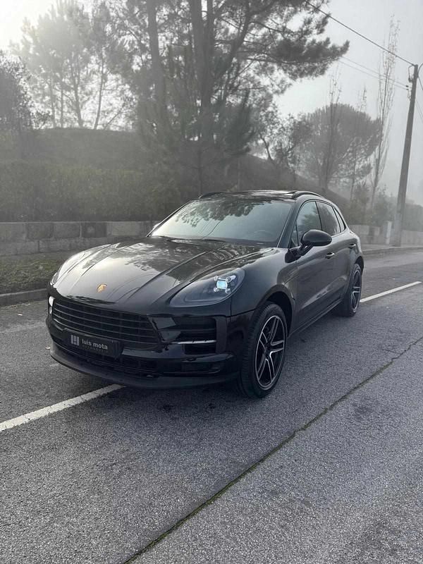 Preto Usado 2019 Porsche Macan SUV | € 52.500 (Preço justo) - Imagem 1/4