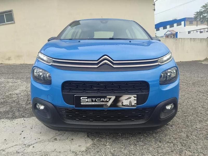 Azul Usado 2019 Citroën C3 Feel Citadino | € 15.300 (Preço justo) - Imagem 1/4