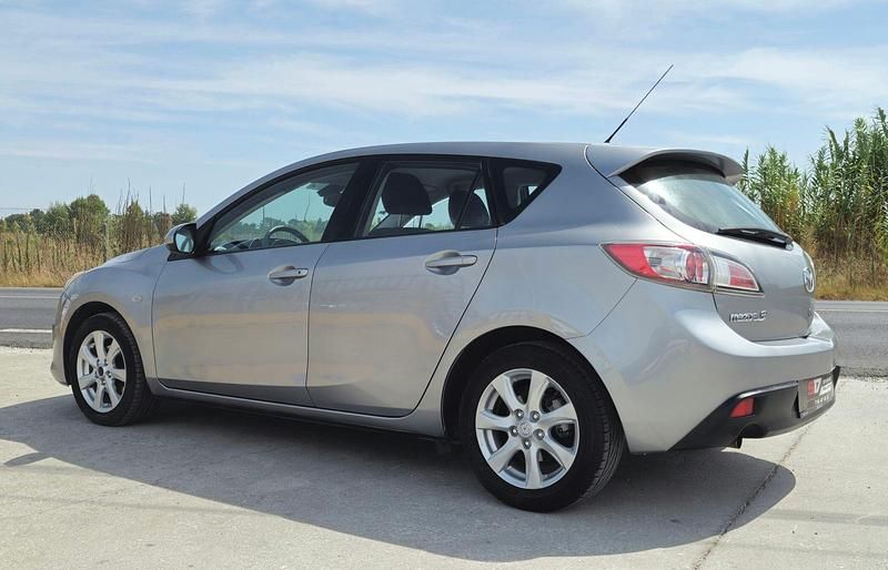 Usado Mazda 3 Exclusive 116 HP (85 kW) 2012 Cinza Citadino