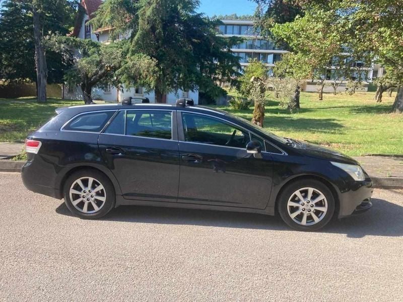 Preto Usado 2010 Toyota Avensis Carrinha | € 9.000 (Bom preço) - Imagem 1/4