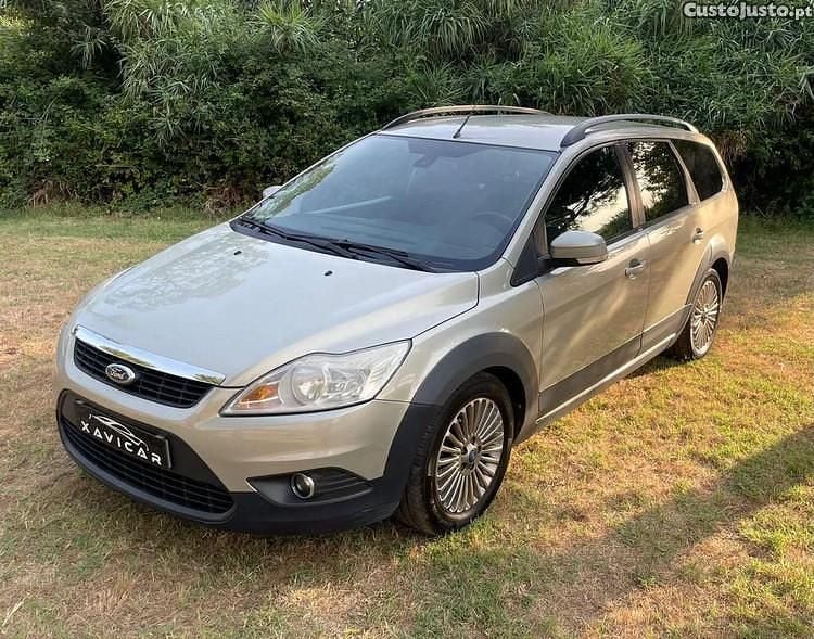 Cinza Usado 2010 Ford Focus Titanium Carrinha | € 6.500 (Preço justo) - Imagem 1/1