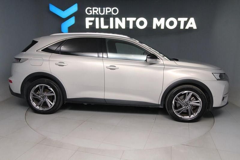 Cinza Usado 2021 DS Automobiles DS7 Crossback Rivoli SUV | € 31.490 - Imagem 1/4