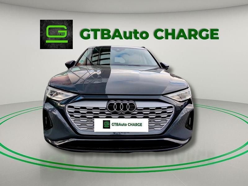 Cinza Usado 2023 Audi Q8 e-tron Advanced SUV | € 45.900 - Imagem 1/4