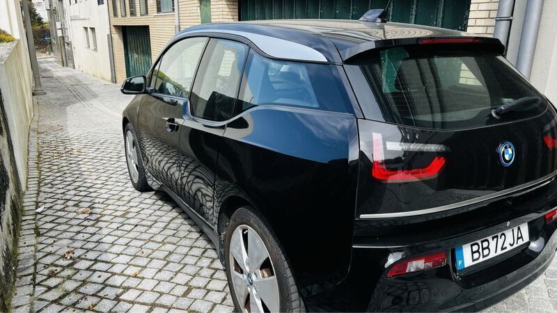 Usado 2018 BMW i3 Comfort Edition Citadino | € 14.999 - Imagem 1/4