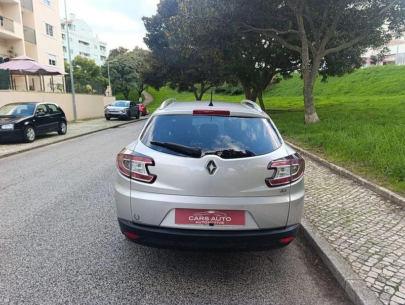 Outro Usado 2010 Renault Mégane GrandTour Dynamique Carrinha | € 5.999 (Bom preço) - Imagem 1/4