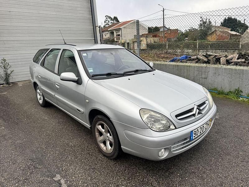 Usado 2004 Citroën Xsara Sedan | € 1.999 (Preço justo) - Imagem 1/4