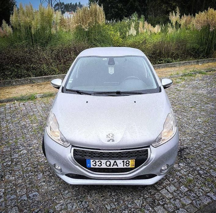 Usado Peugeot 208 Style 68 HP (50 kW) 2015 Citadino