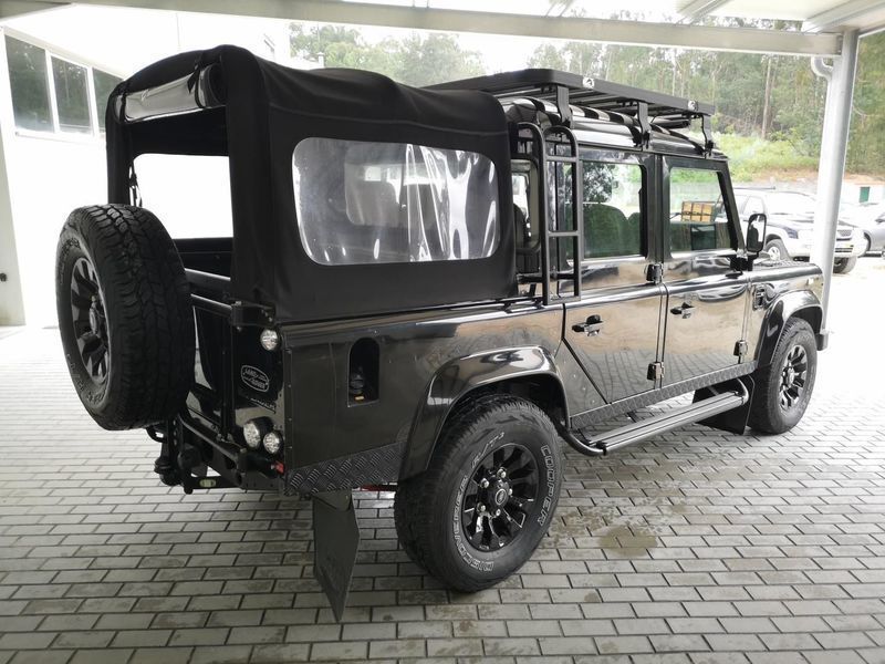 land rover defender puma 110