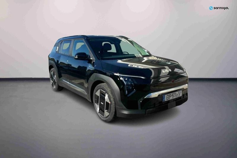 Preto Usado 2024 Kia EV3 4 SUV | € 41.700 (Preço justo) - Imagem 1/4