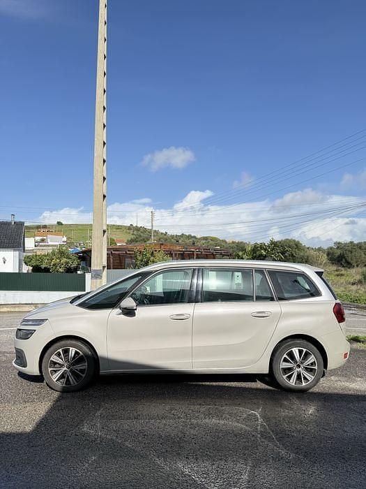 Usado Citroën C4 SpaceTourer 120 HP (88 kW) 2018 Monovolume