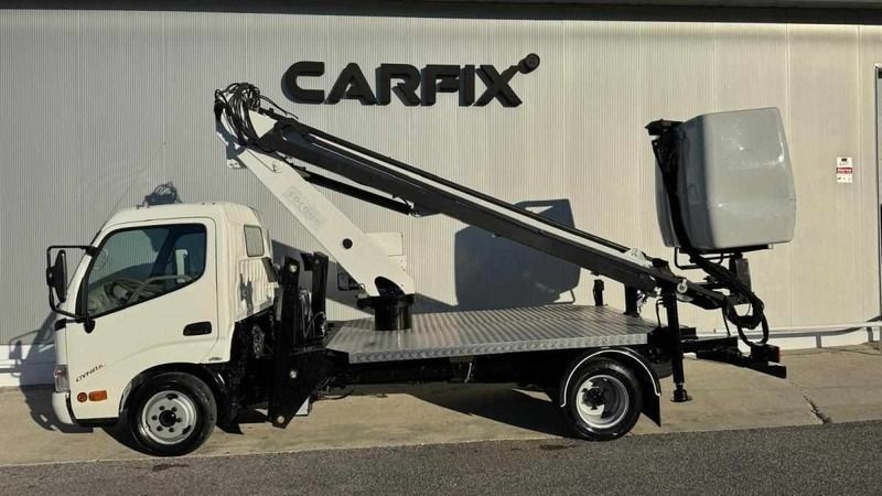 Branco Usado 2006 Toyota Dyna Pickup | € 29.999 - Imagem 1/4