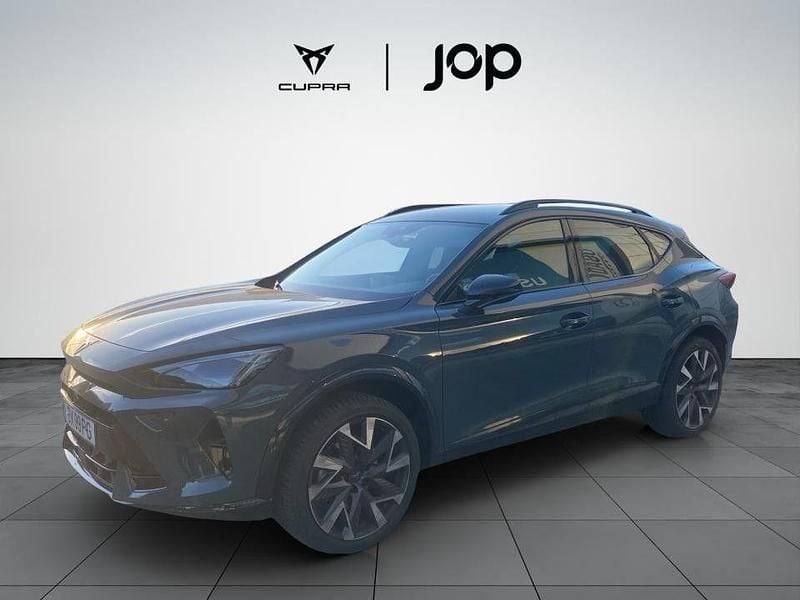 Azul Usado 2025 Cupra Formentor SUV | € 38.900 (Caro) - Imagem 1/4