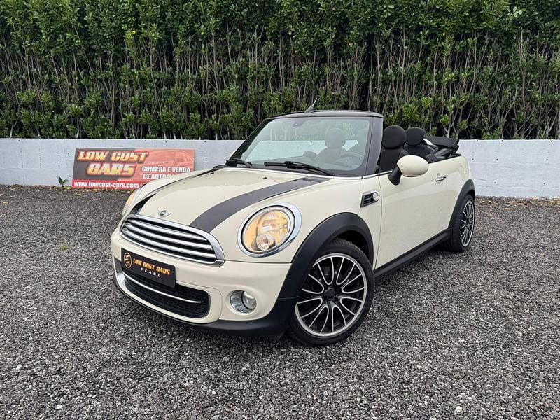 Bege Usado 2015 Mini Cooper D Cabriolet Cabrios | € 13.990 - Imagem 1/4