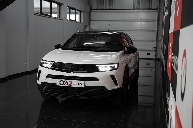 Usado Opel Mokka GS Line 130 HP (95 kW) 2023 Branco SUV