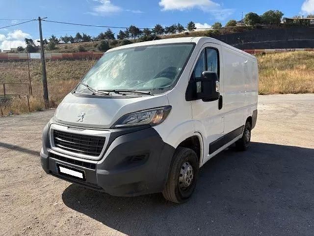 Branco Usado 2020 Peugeot Boxer Van | € 11.383 - Imagem 1/4