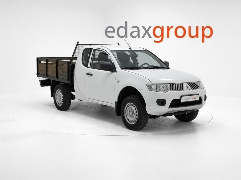 Branco Usado 2010 Mitsubishi L200 Pickup | € 13.990 (Super Preço) - Imagem 1/3