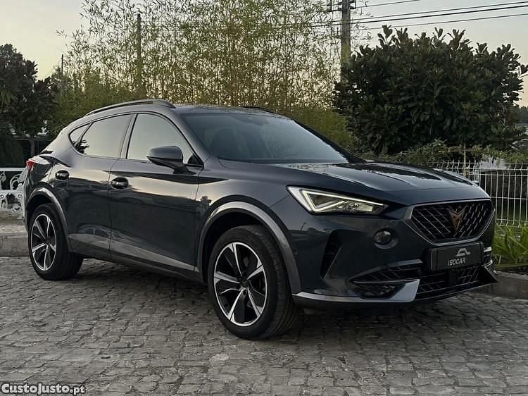 Branco Usado 2022 Cupra Formentor SUV | € 27.700 (Preço justo) - Imagem 1/1