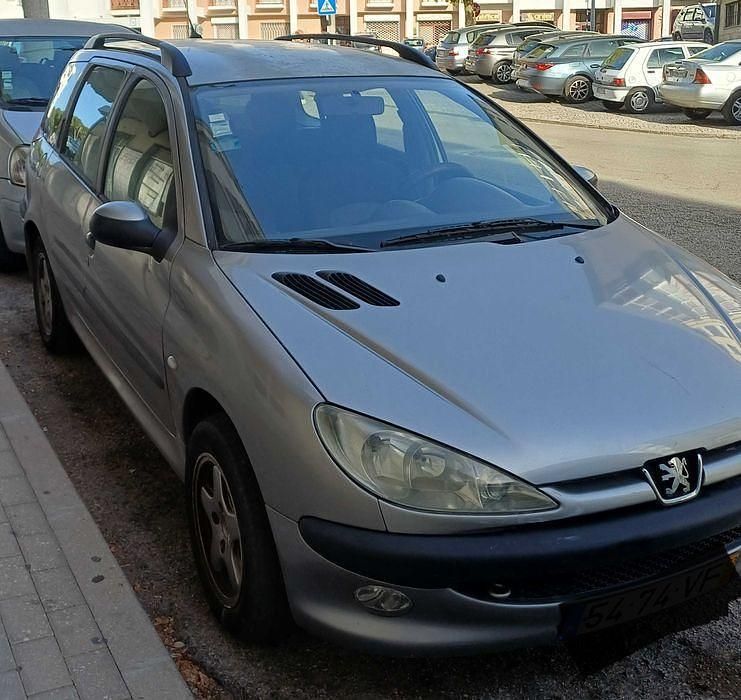 Usado 2003 Peugeot 206 Carrinha | € 1.500 (Preço justo) - Imagem 1/4